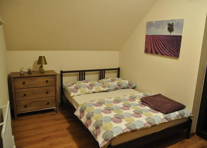 Jarefka Niezapomniane Chwile Jaktstuga *